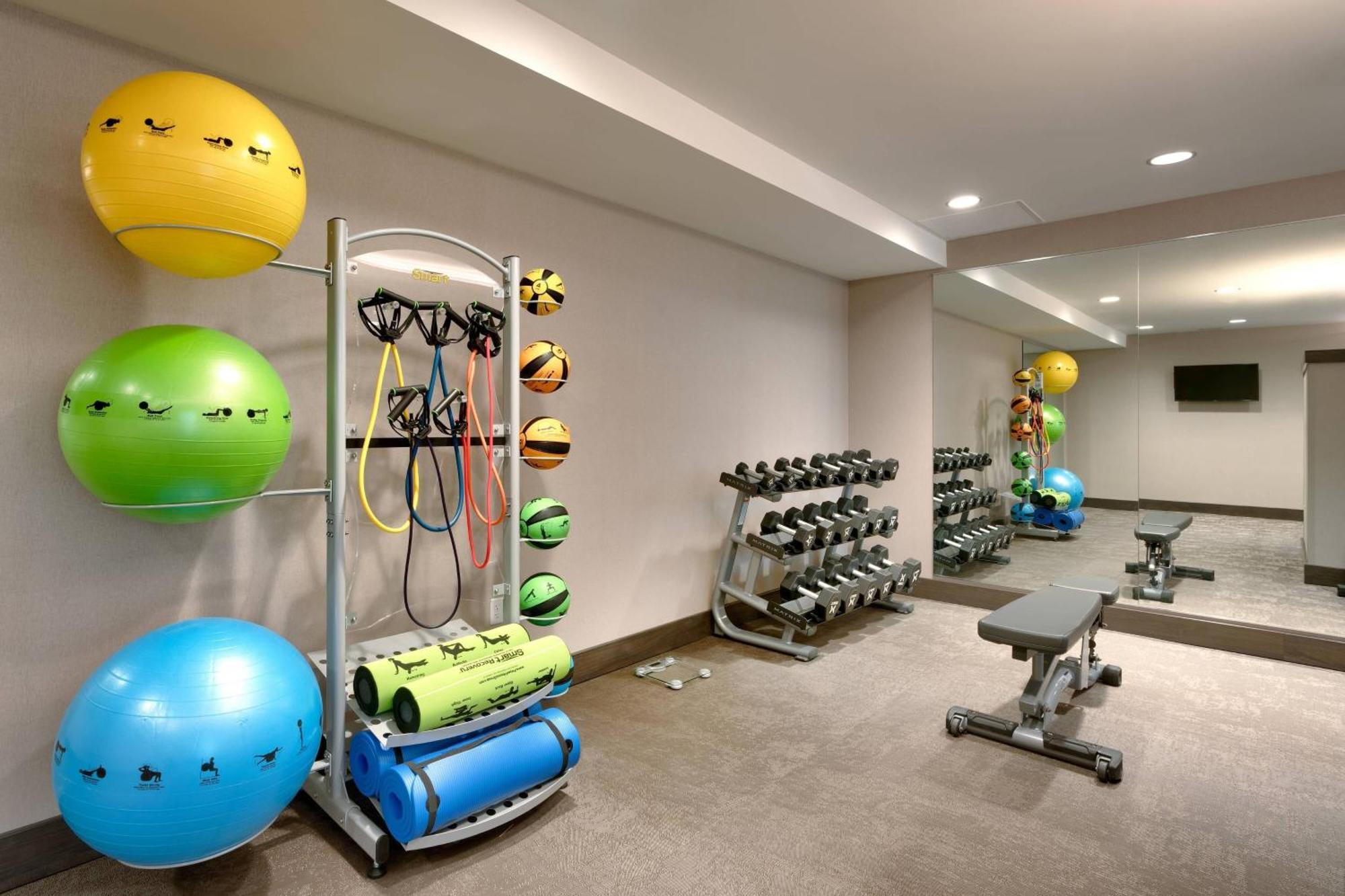 Residence Inn By Marriott Phoenix West/Avondale Dış mekan fotoğraf